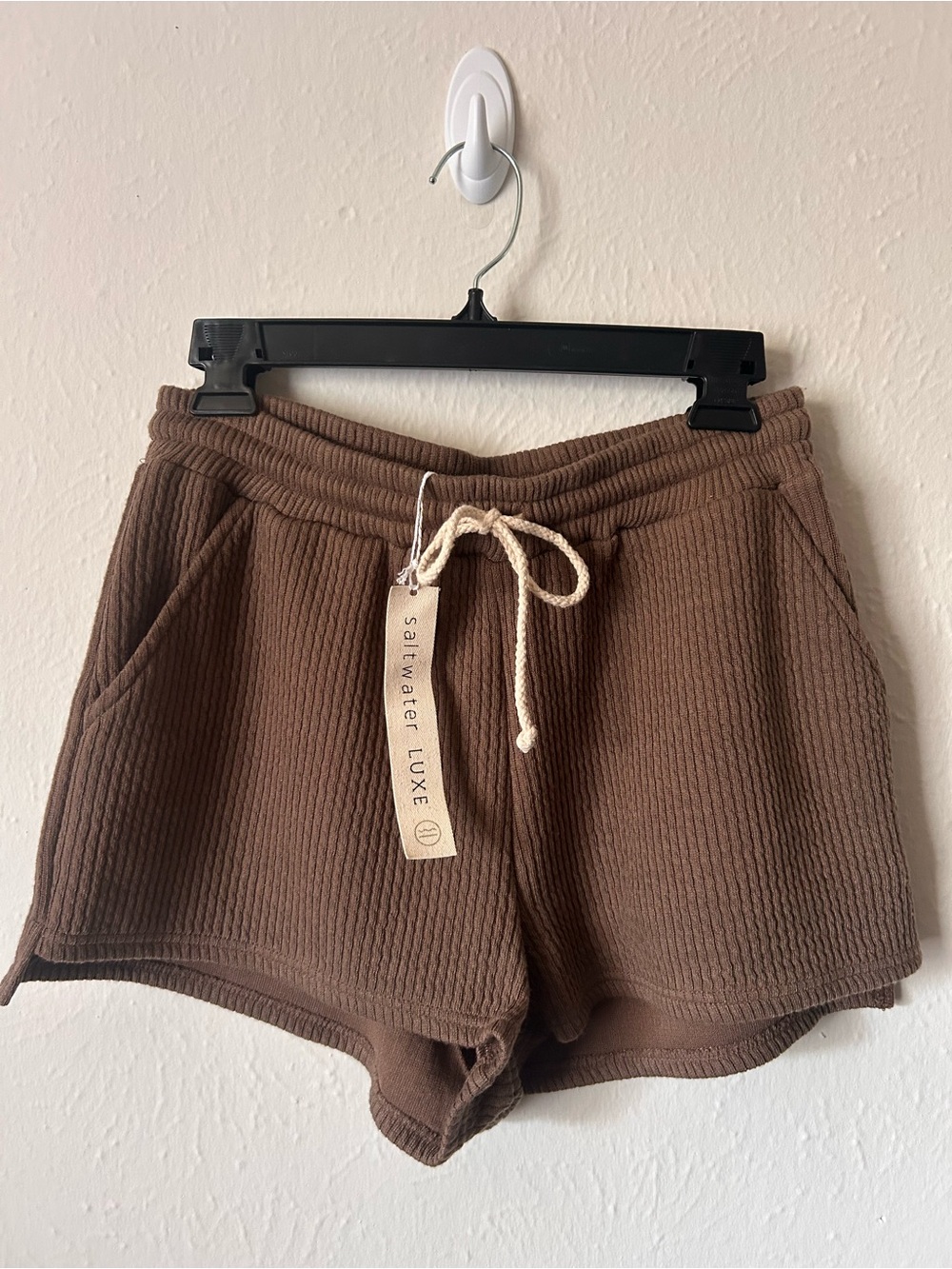 Saltwater LUXE Pull On Shorts in Toffee
